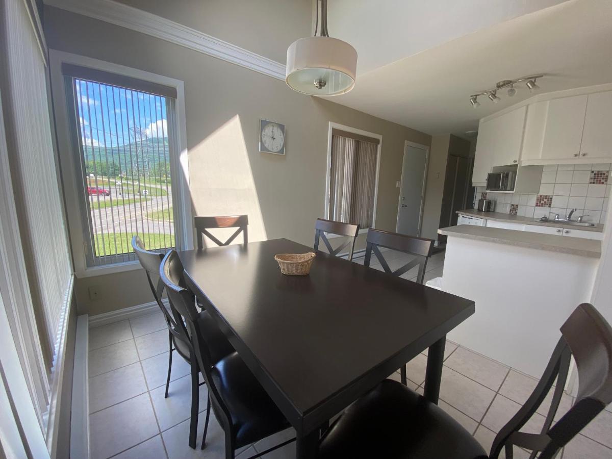 Condos Vacances Msa 2Ch Avec Piscine Et Spas Exterieurs Gratuits 4 Saisons!! Beaupré Εξωτερικό φωτογραφία